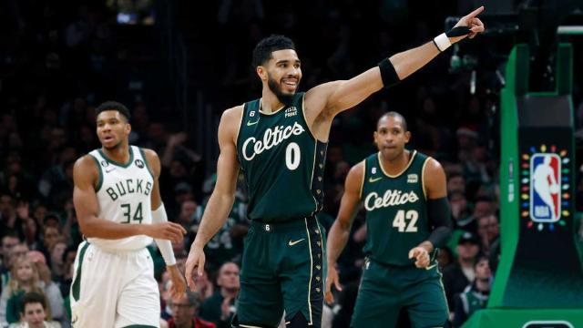 jayson-tatum-celtics-bucks-christmas-day-nba-basketball-12-25-2022-1672018909.jpg